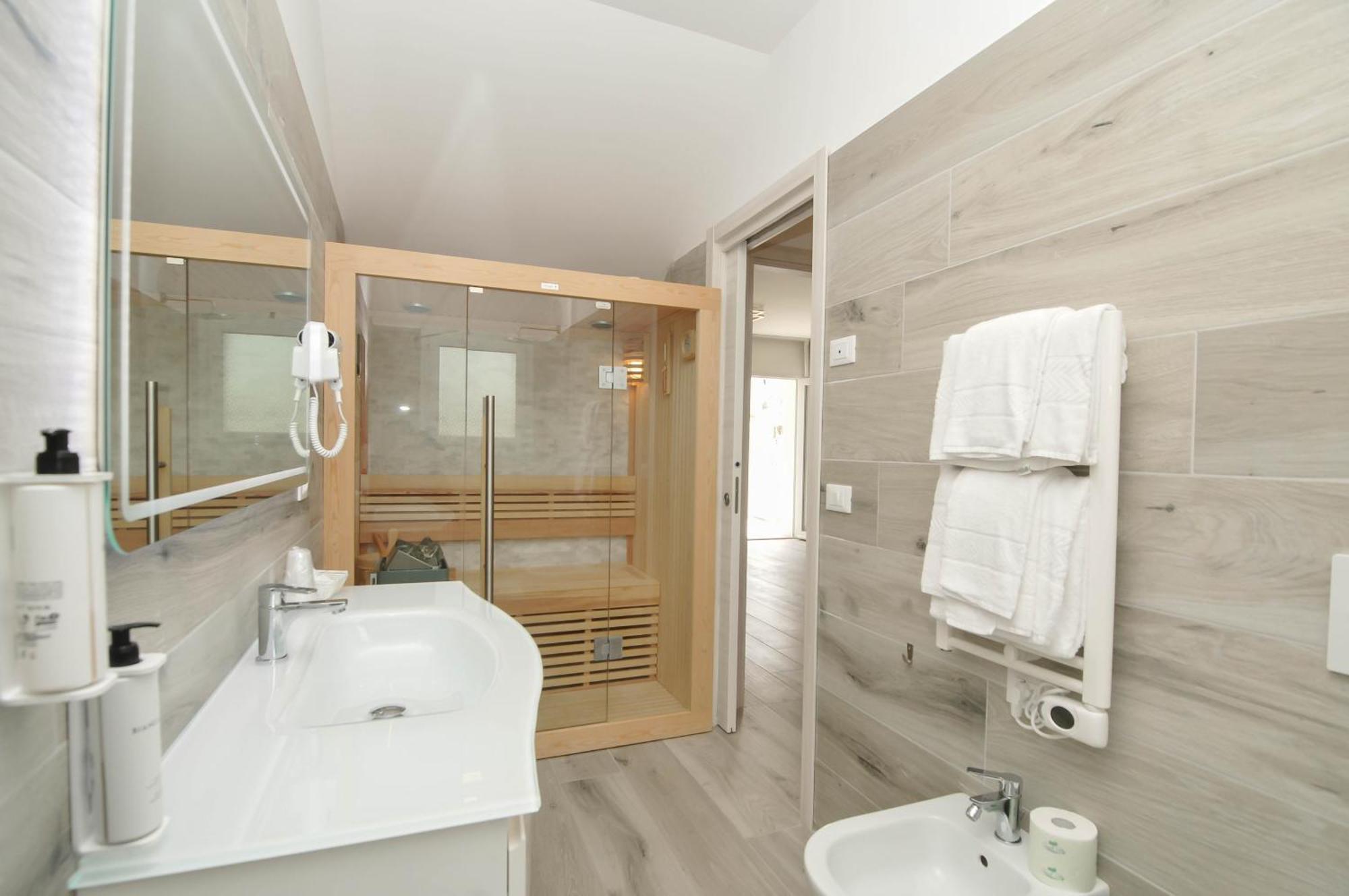 Aparthotel Marina & 4 Stelle S